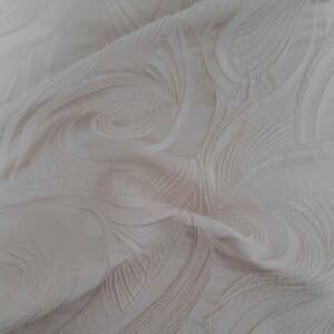Tessuto bianco decorato